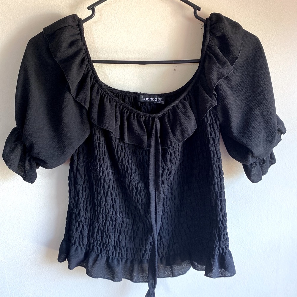 BOOHOO Black Stretchy Crop Top